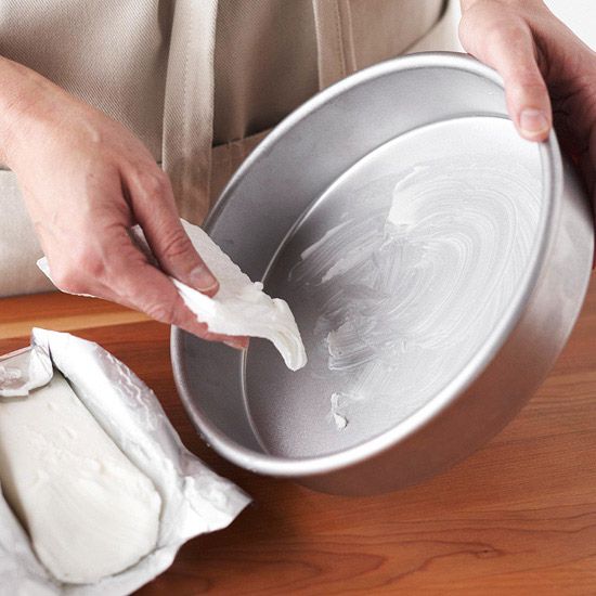 Greasing cake pan