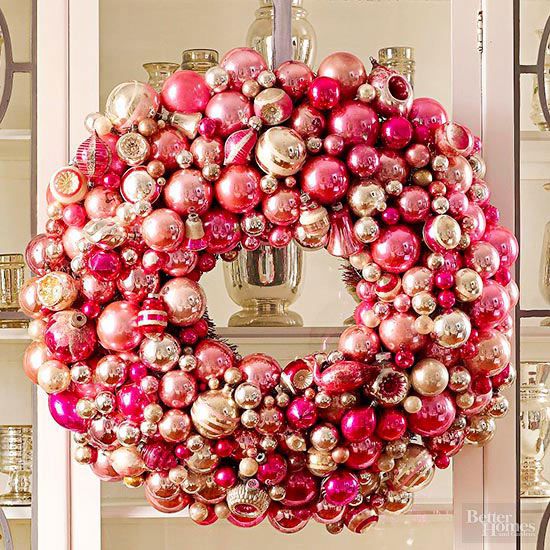 Make an Ornament Wreath