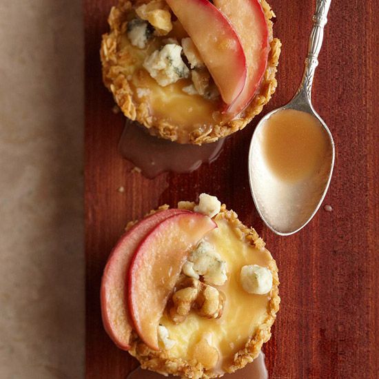 Baby Cheesecakes with Toffee Pears