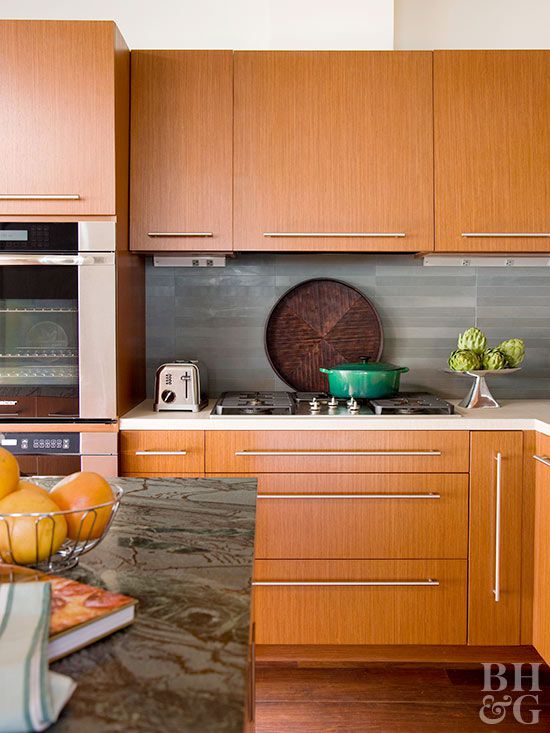 modern kitchen wood cabinets stainless steel handles