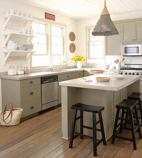 Get the Cottage Look: Wood Flooring