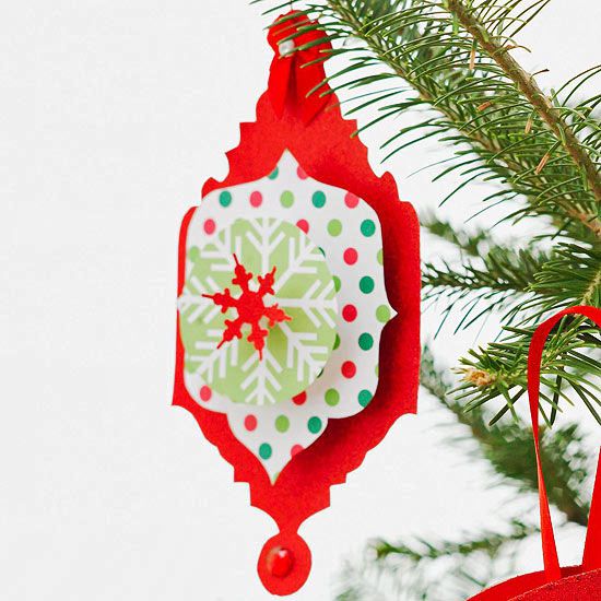 Paper Medallion Christmas Ornament