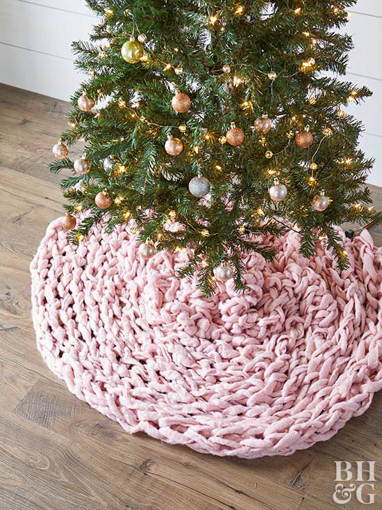 New Holiday Christmas Knit Mini Tree Skirt Party Time Holiday Time Pink Color 