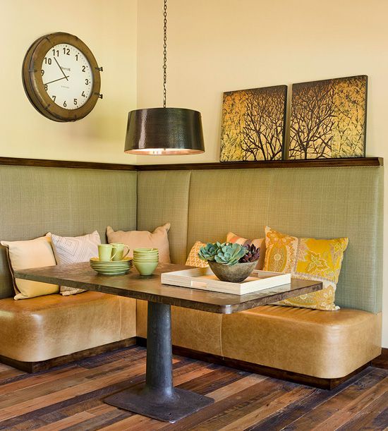 Middle Ground: Banquette