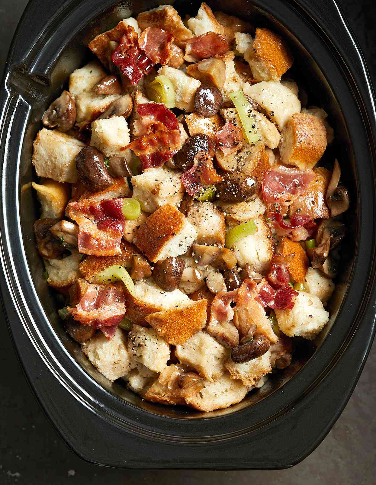 Slow Cooker Chestnut-Bacon Stuffing 