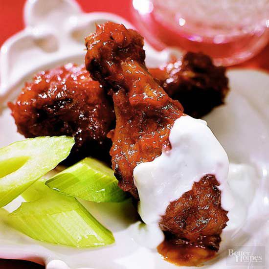 Low-Cal Buffalo Wings with Blue Cheese Dip