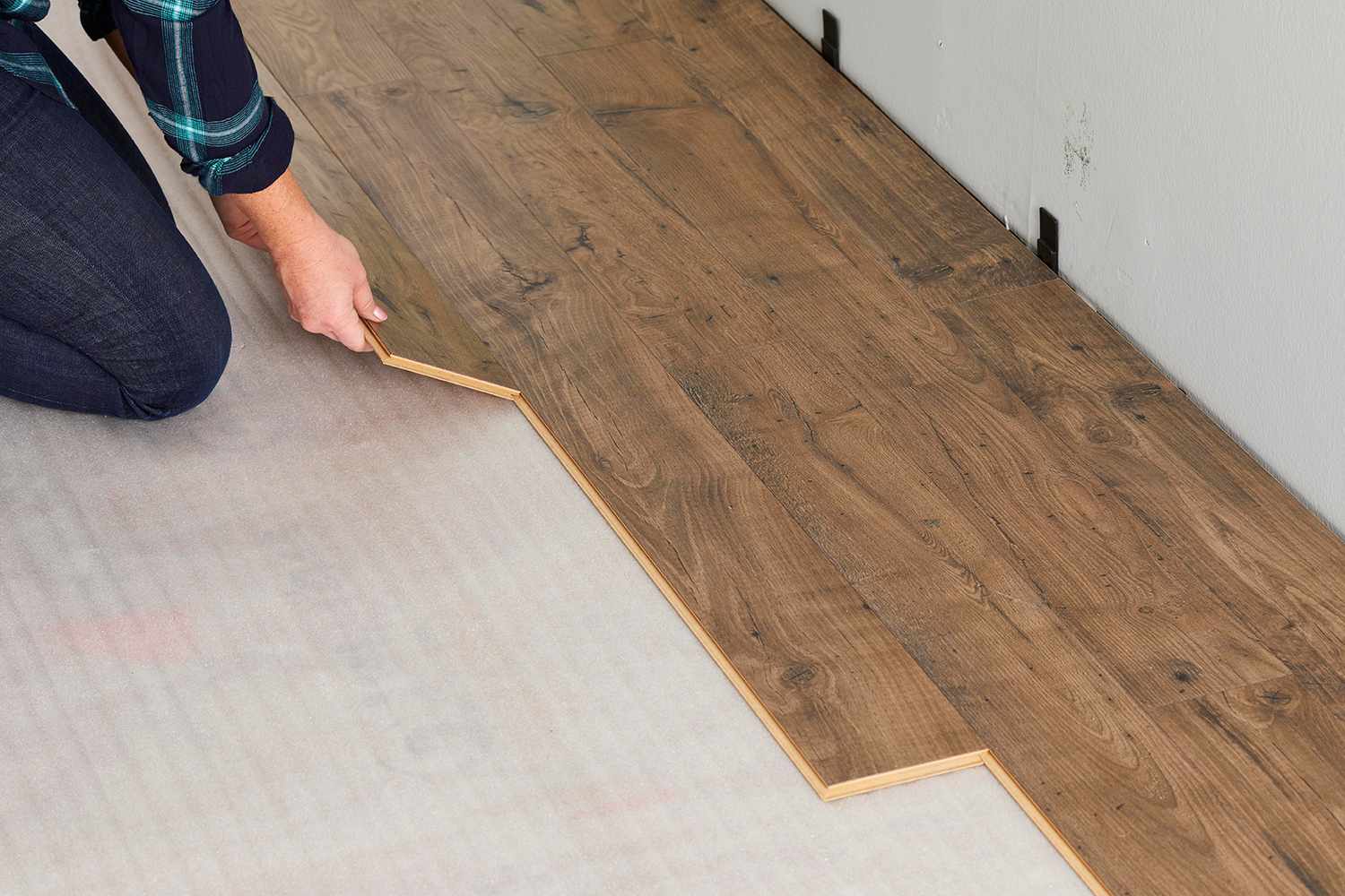 How To Install Laminate Wood Floor Better Homes Gardens