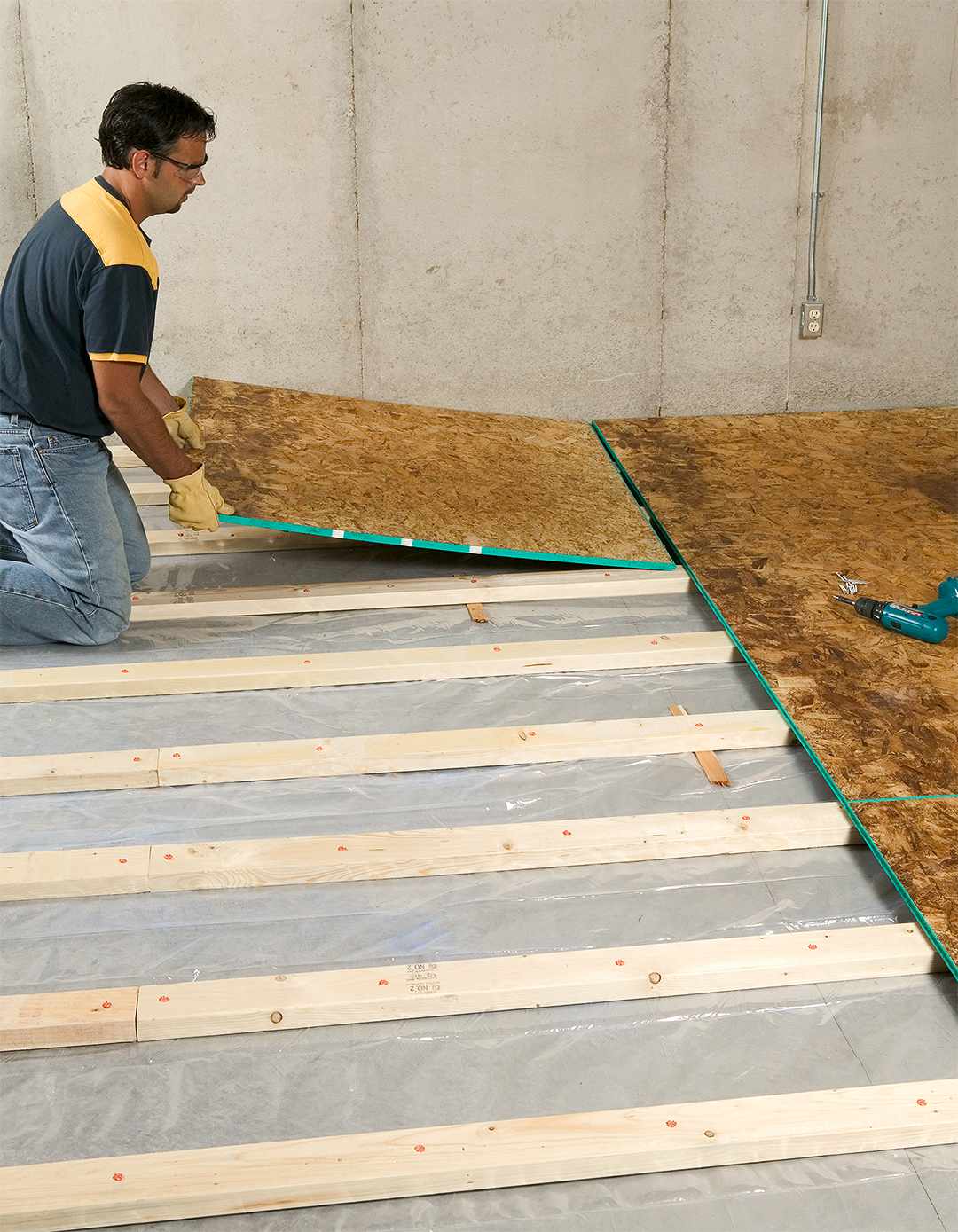 sleeper floor frame placing plywood installation