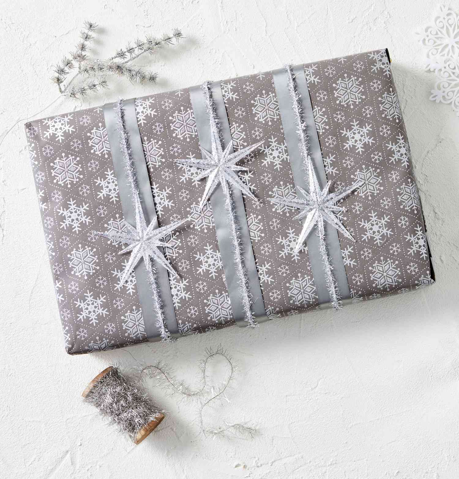 Snowflake Wrapping