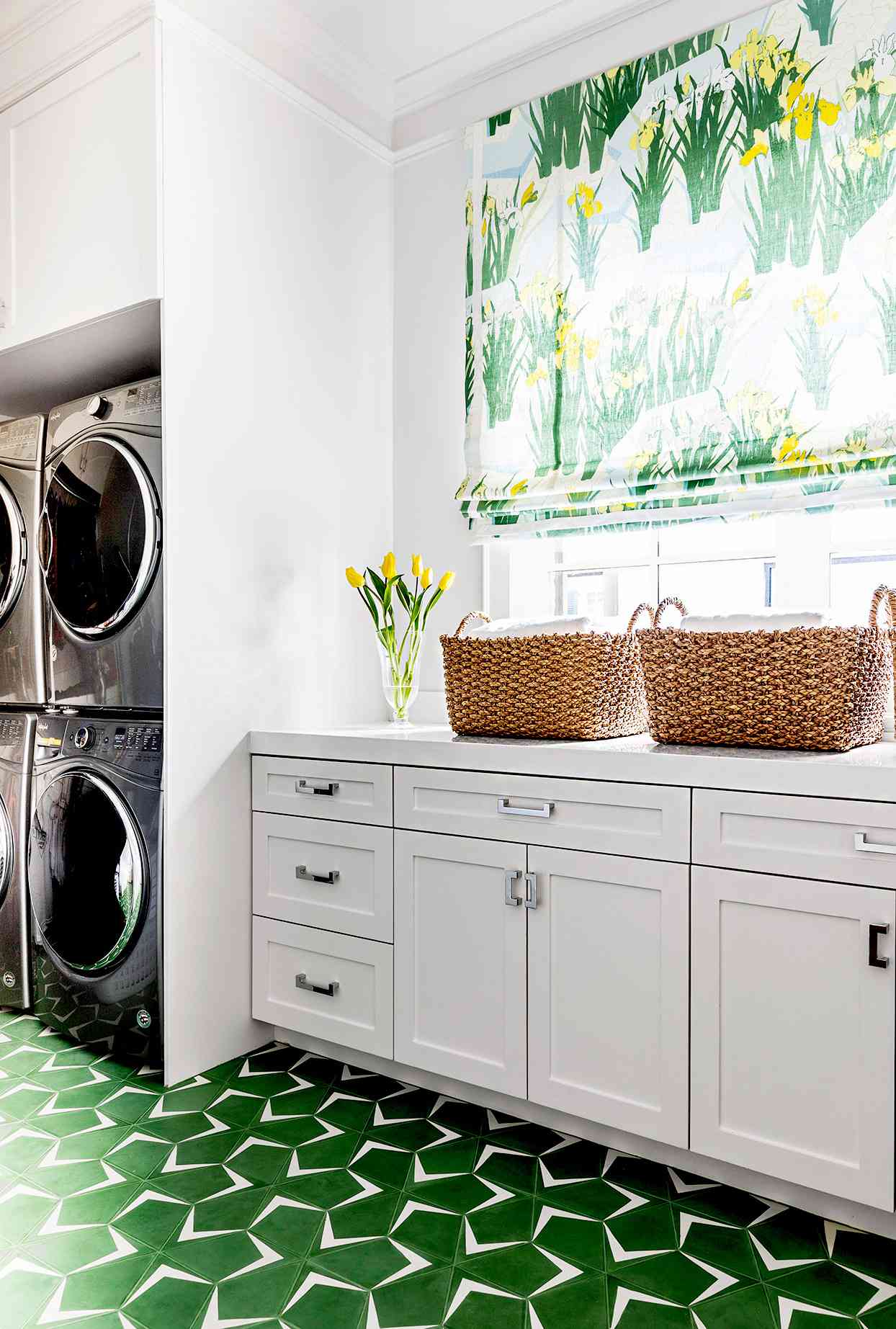 Laundry room with geometric floors and white counters