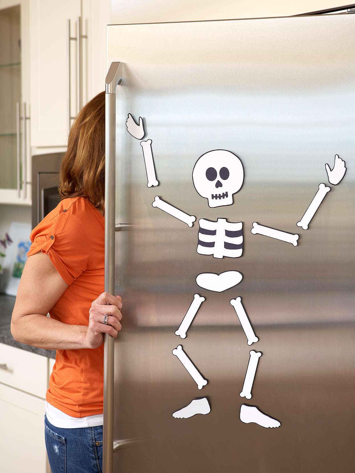 printable Halloween skeleton fridge magnet