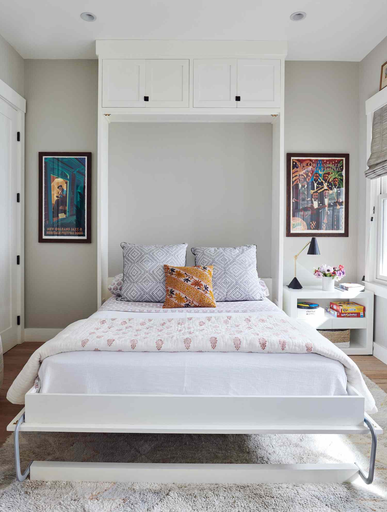 pull-down murphy bed in kids bedroom