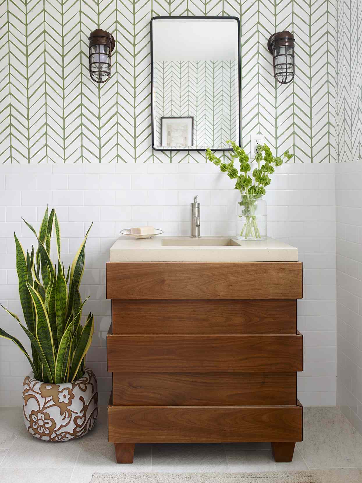21 Plants that Will Grow Better in Your Bathroom   Better Homes ...