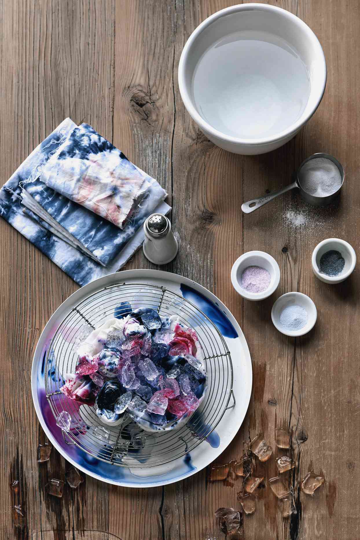 DIY Sophisticated Dyeing Project