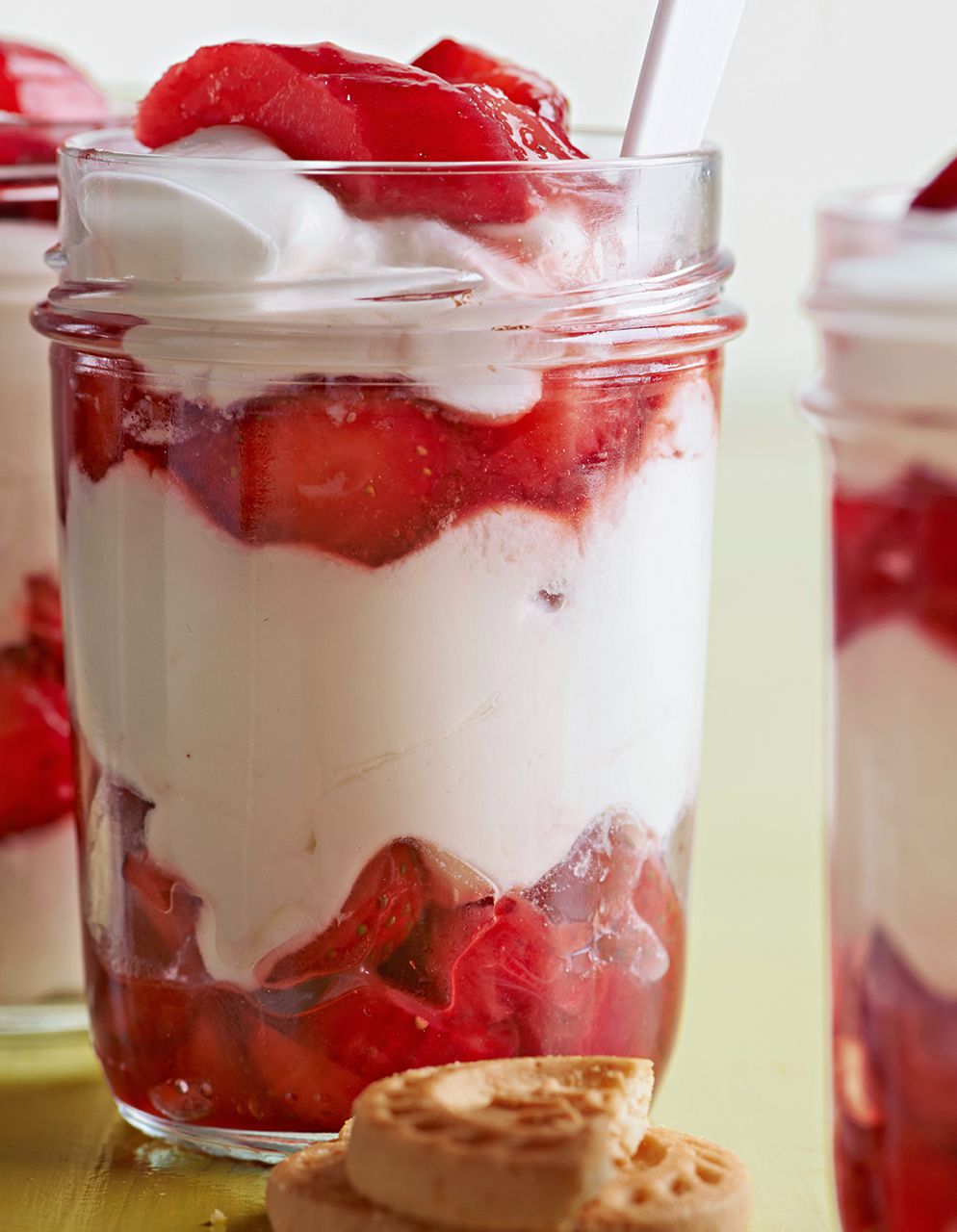 Strawberry and Rhubarb with Cheesecake Cream