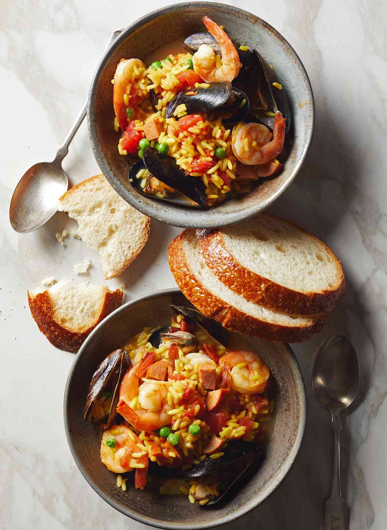 Simplified Paella in bowls