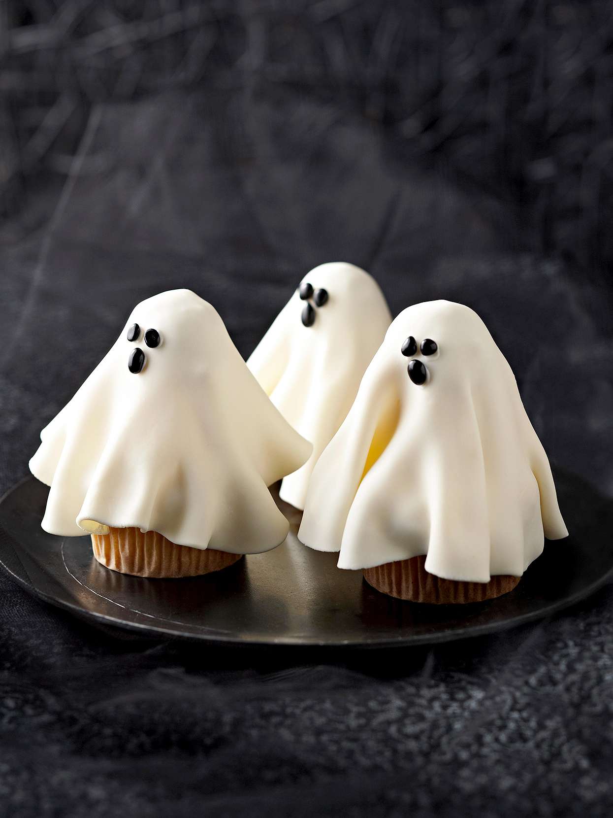 Ghostly Cupcakes