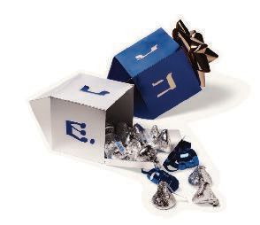Dreidel gift box