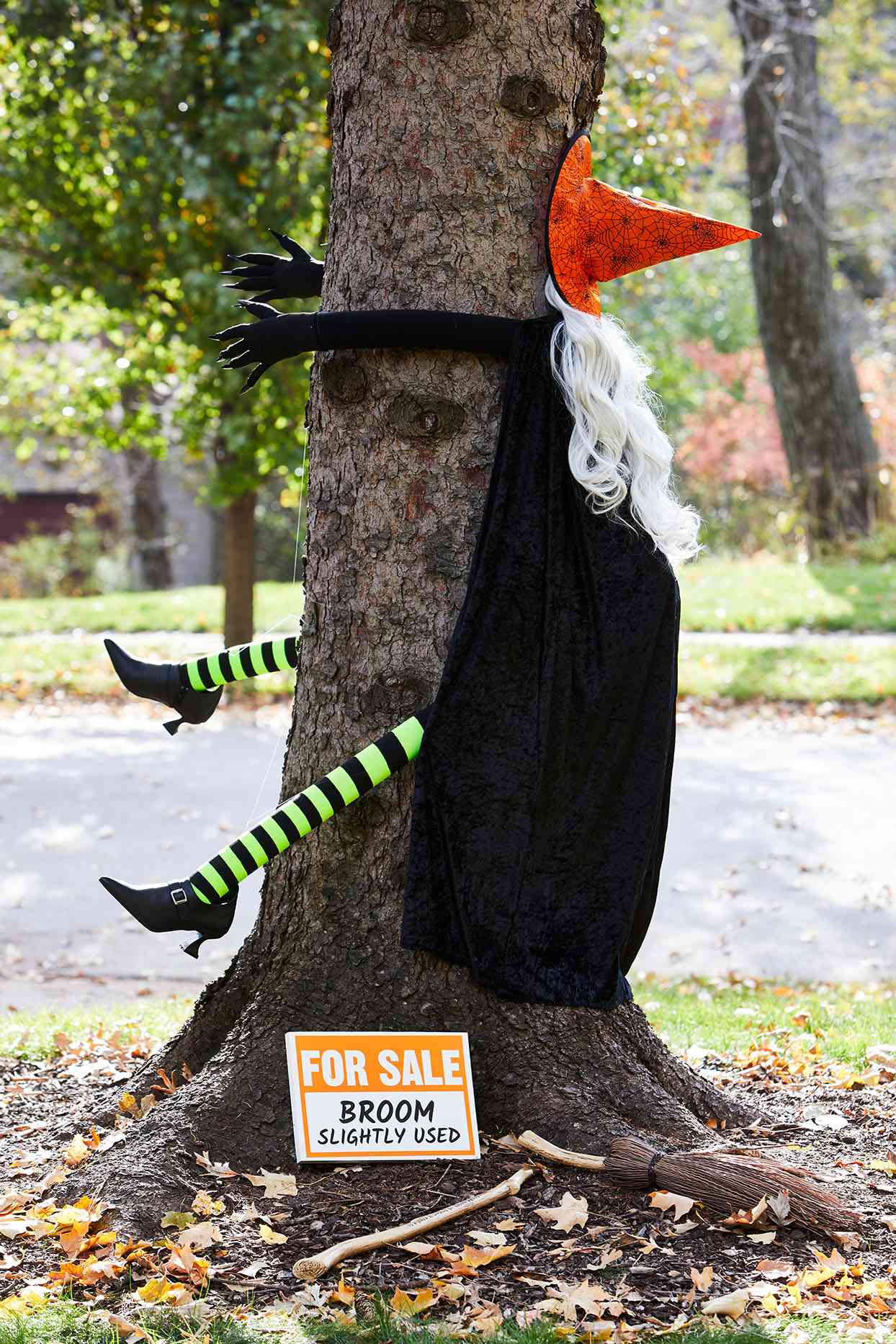 outdoor witch tree decoration