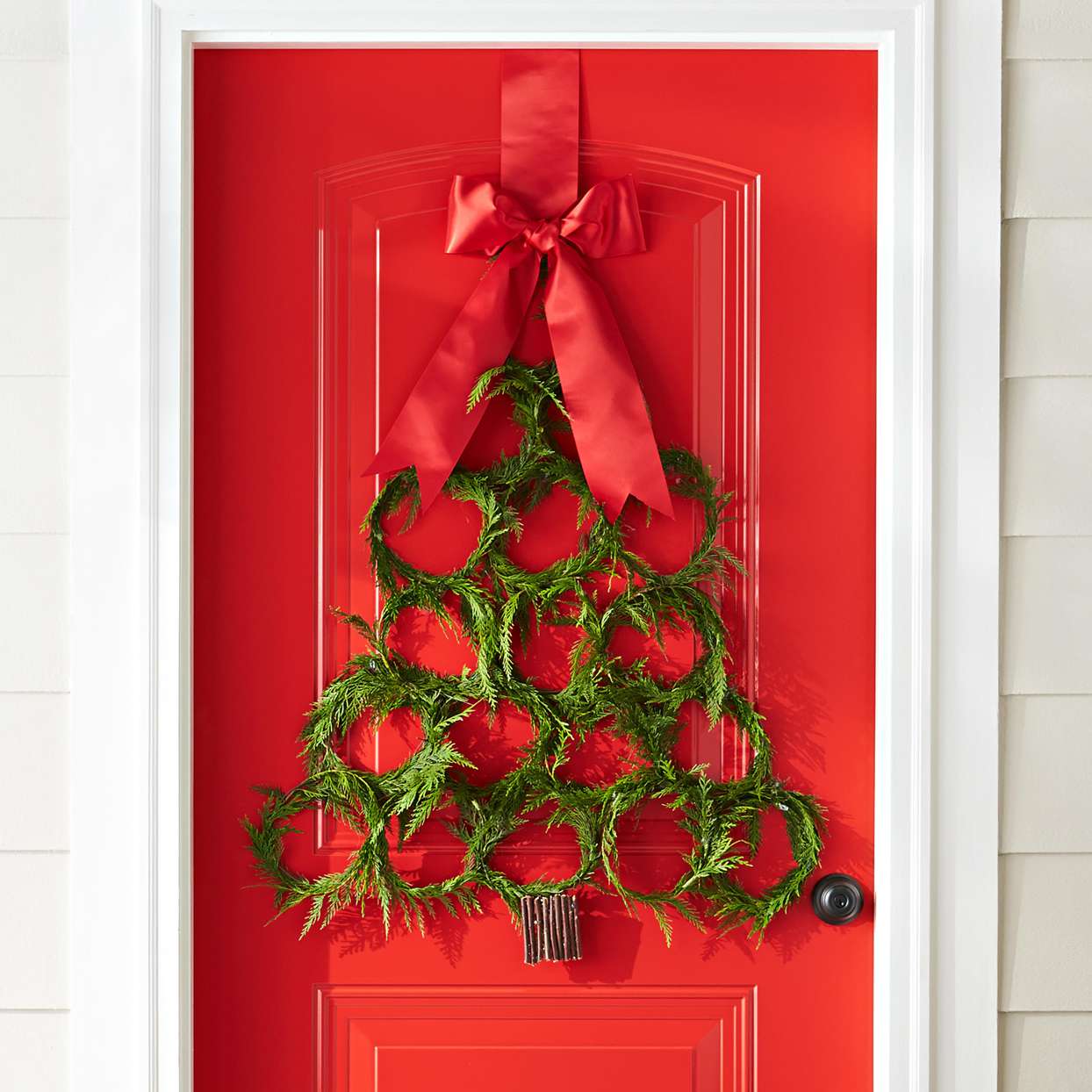 Tree wreath red door