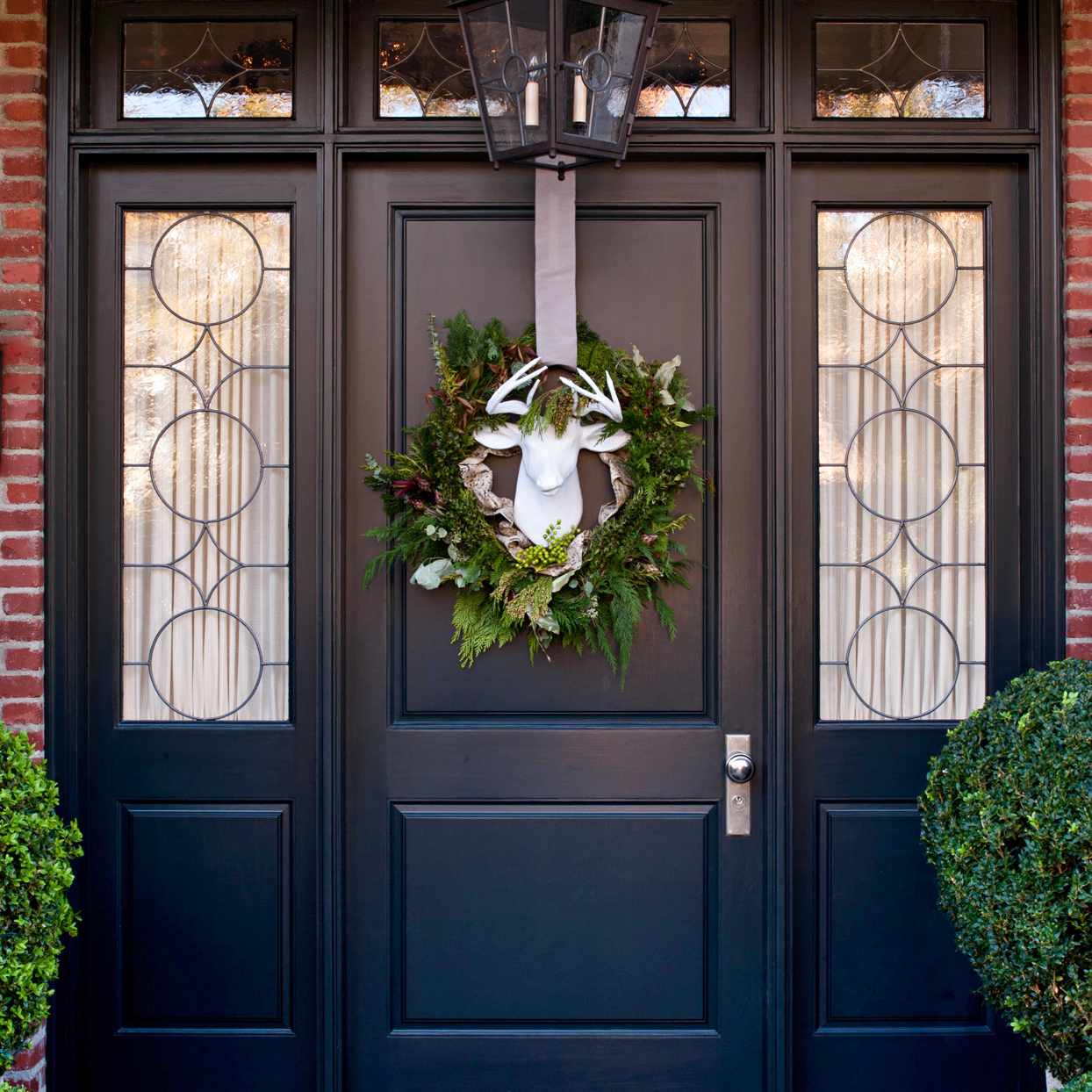 1-Hour Quick Holiday Cleaning Plan: Entryway