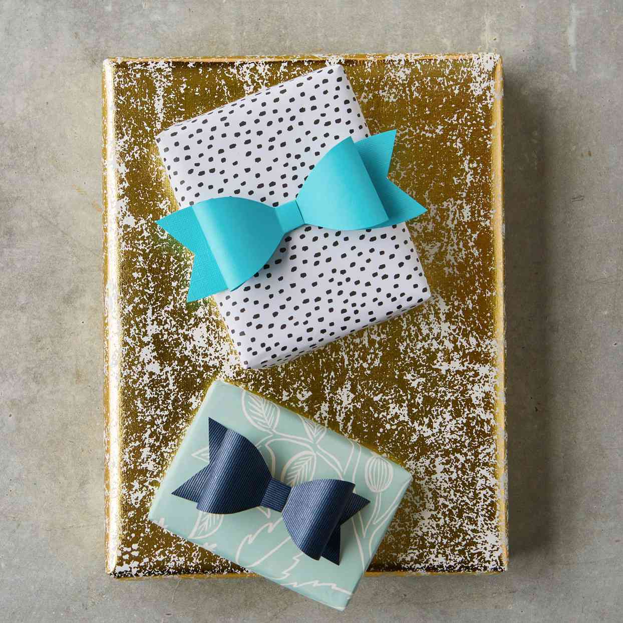 paper bow gift boxes