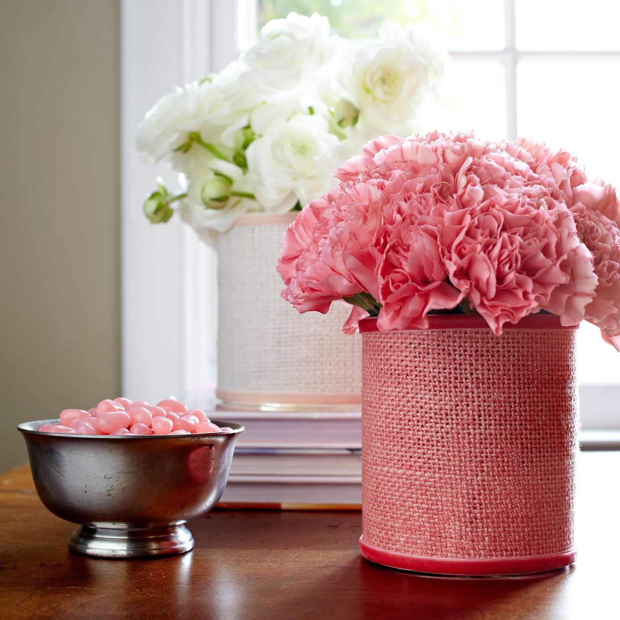 Burlap-wrapped flower vases