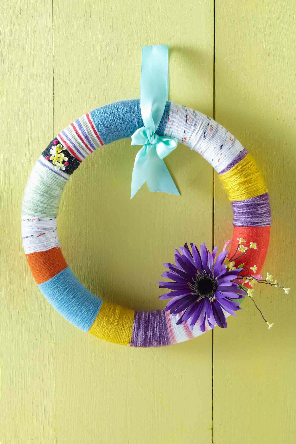 Spring Color Yarn-Wrapped Wreath