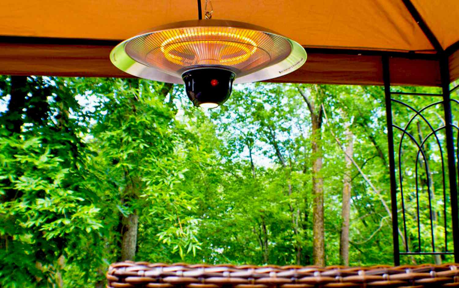 Electric hanging patio heater