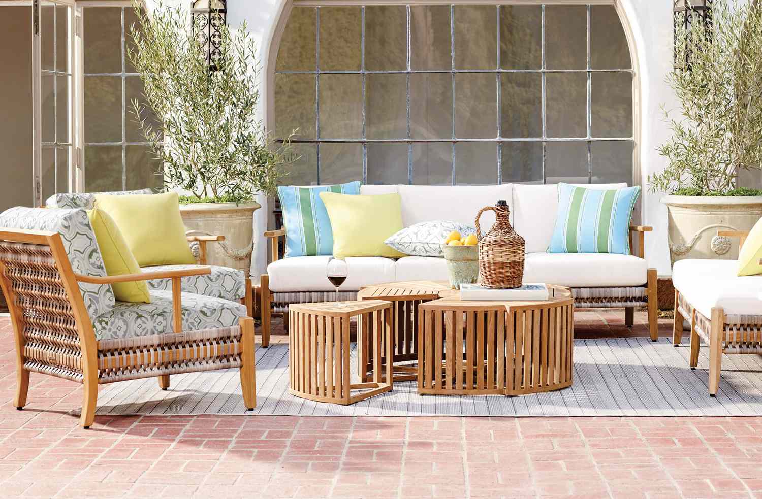patio wood furniture, Outdoor Living Trends 2021