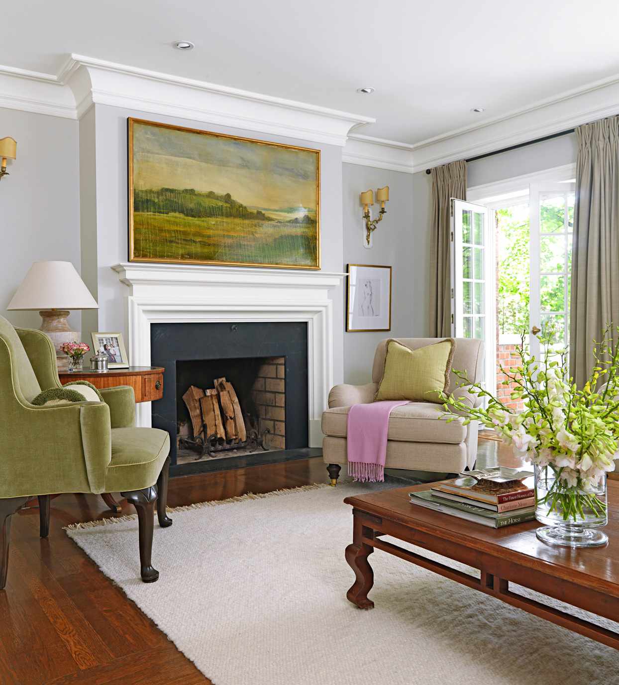 Choosing Green Living Room Colors