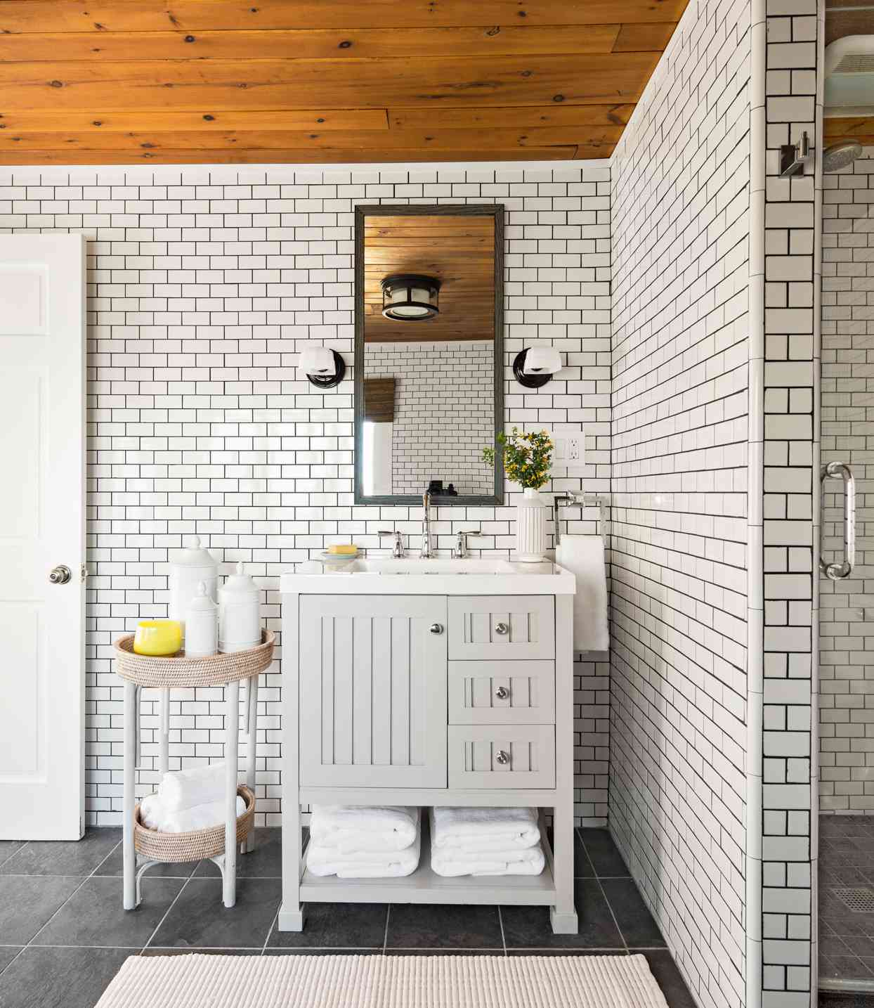 white modern tile bathroom