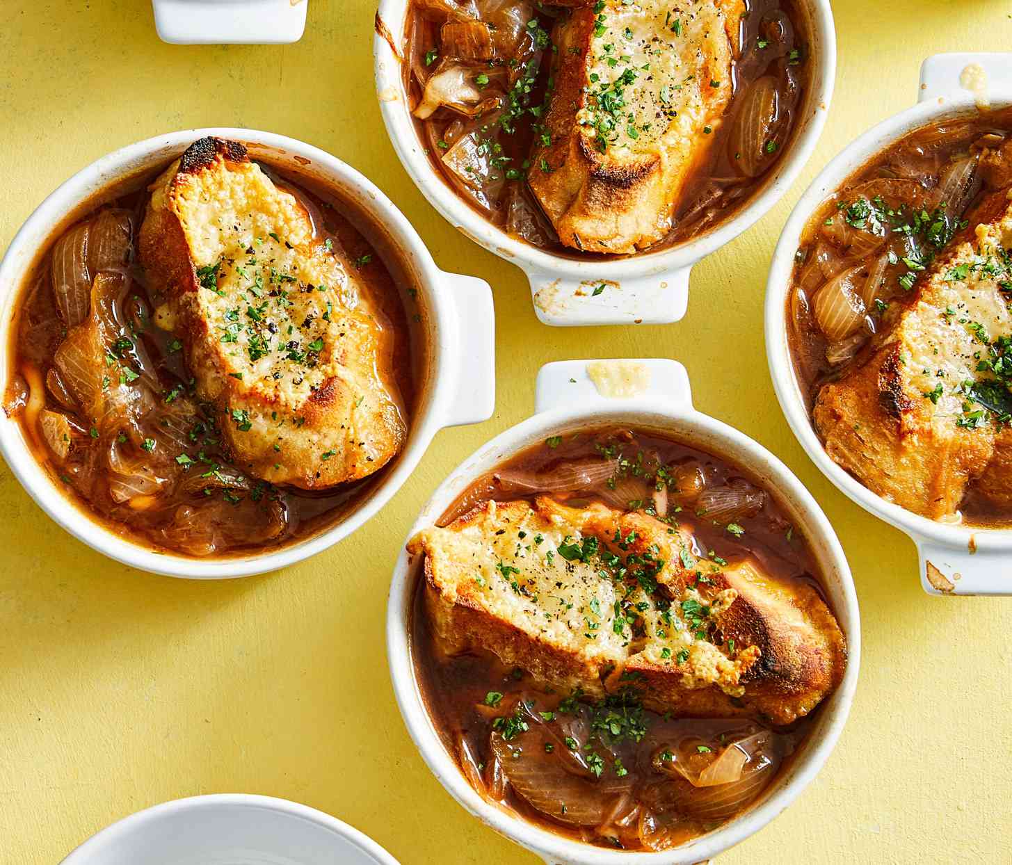 French onion soup with caramelized onions and toast