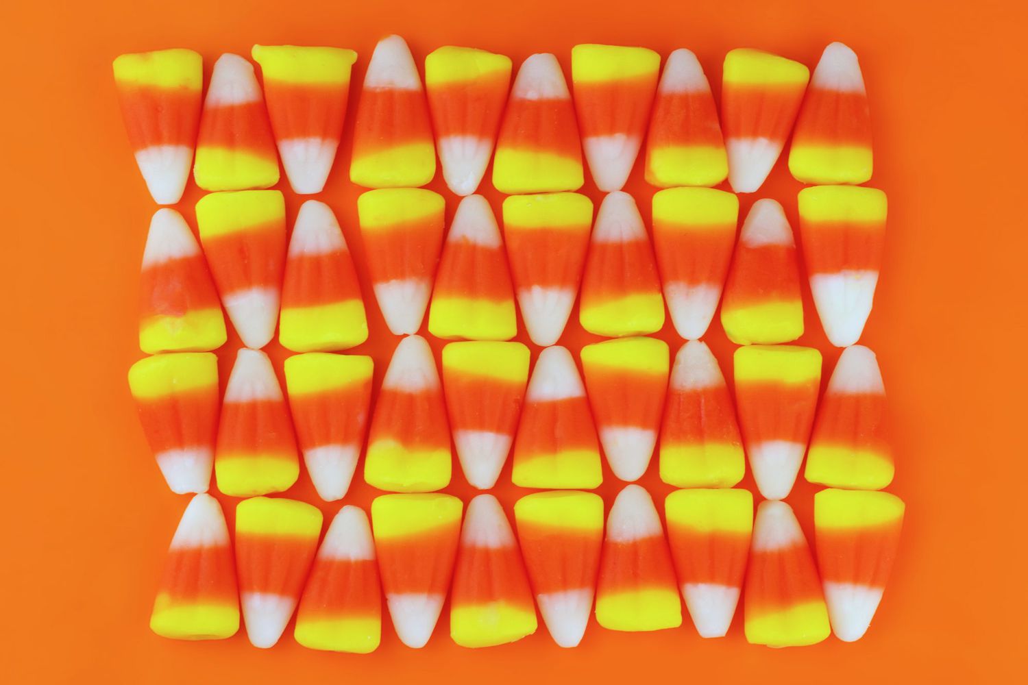 Candy Corn Knolling