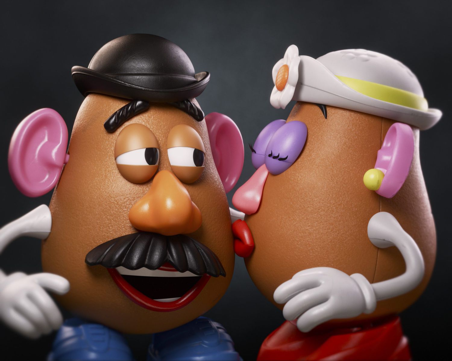 Toy Story 4 Mr. Potato Head and Mrs. Potato Head CR: Disney/Pixar