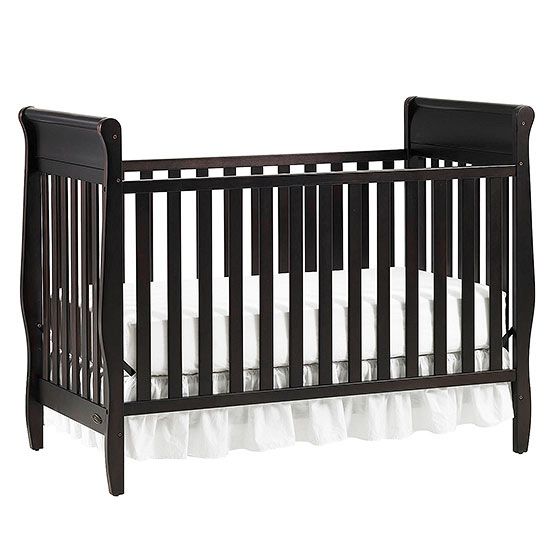 Sarah Classic 4-in-1 Crib from Graco