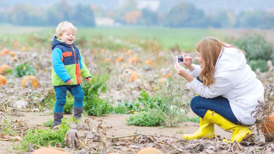 Must-Knows On Tech and Child Development: Take Fewer Photos!