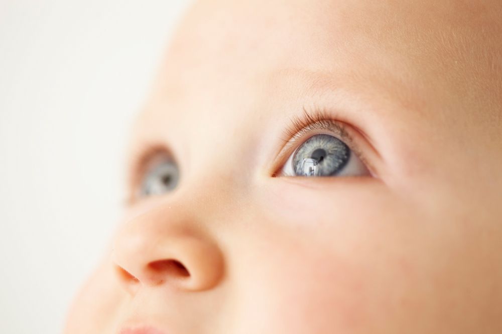 baby-girls-eyes.jpg