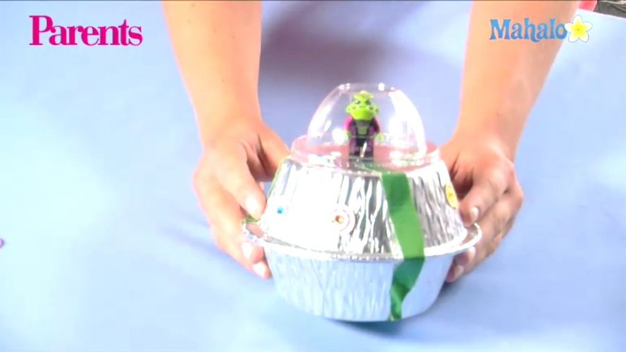 How-to Video: Make a Flying Saucer Craft