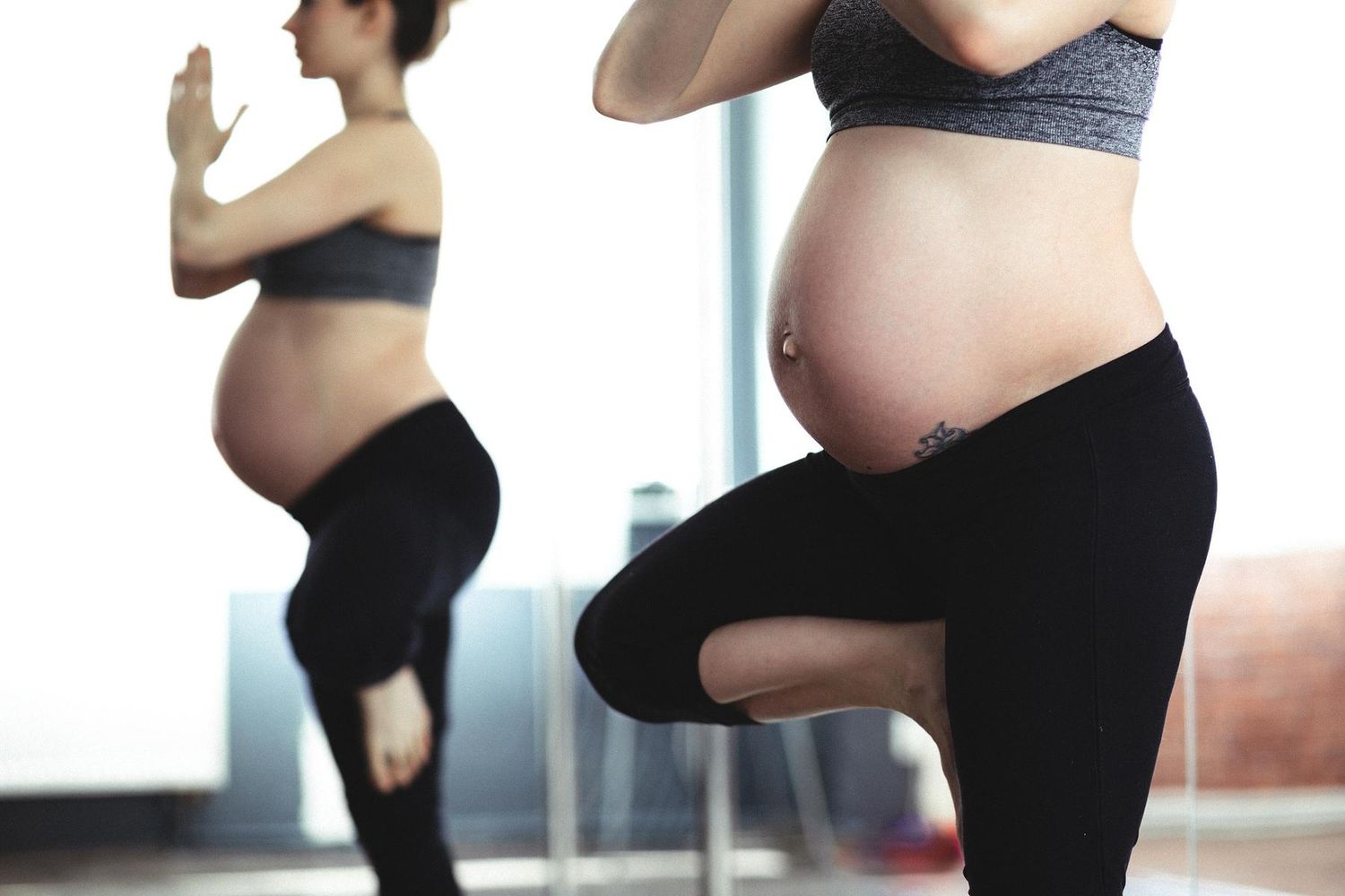 Pregnant Women Workout Do Yoga