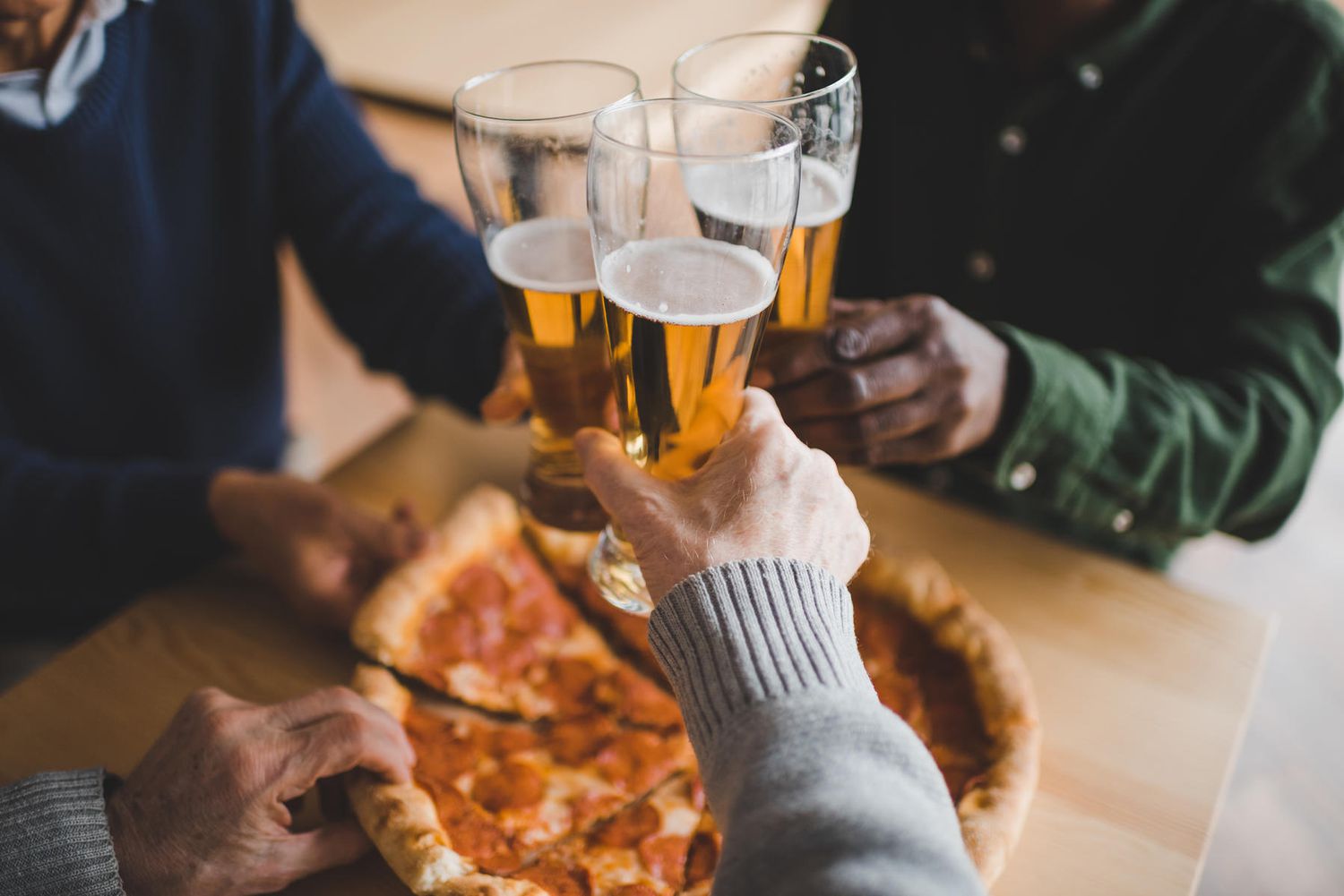 Pizza Hut Beer and Pizza Delivery