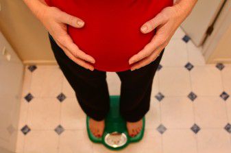 Healthier Pregnancies Are Possible for Obese Women, Study Finds