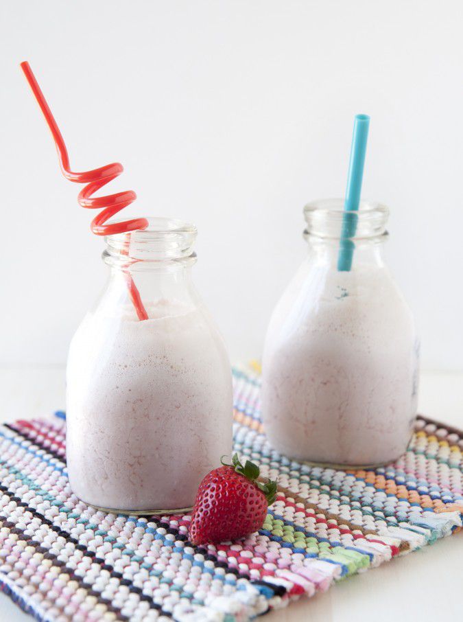 homemade-strawberry-yogurt-drink.jpg 37832