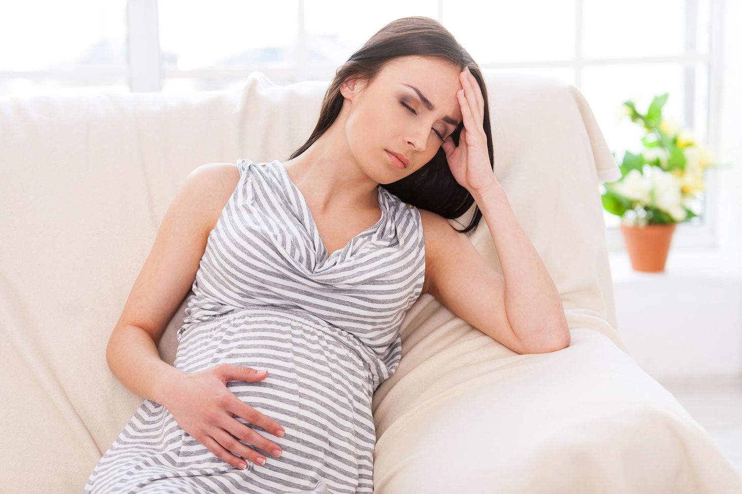 Safe Tips To Treat Headaches During Pregnancy Parents