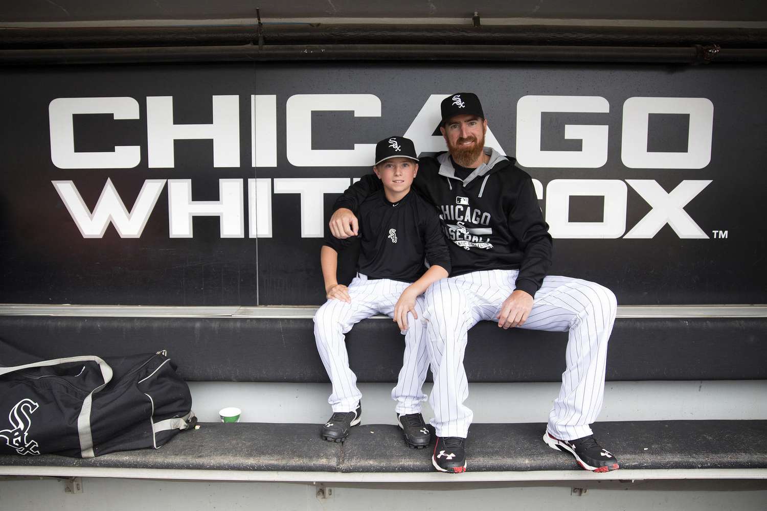 Adam LaRoche announced retirement after White Sox asked him to reduce son's clubhouse time