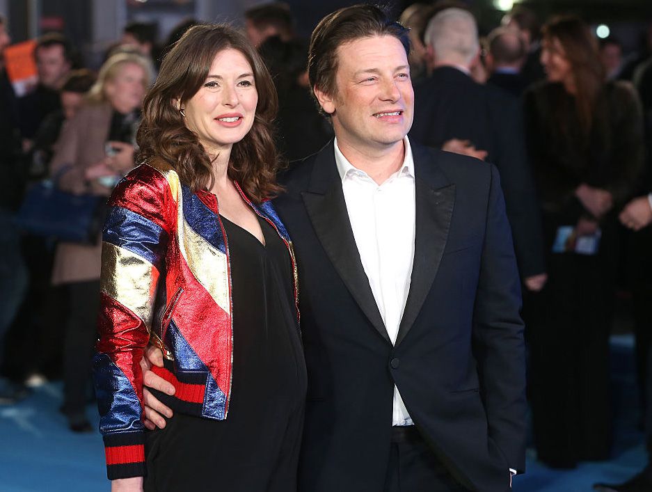 jamie oliver and pregnant wife jools 2016