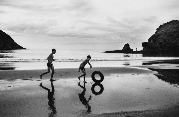 Photographer Niki Boon captures her children's completely screen-free life in rural New Zealand.