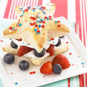Star-Spangled Shortcakes 