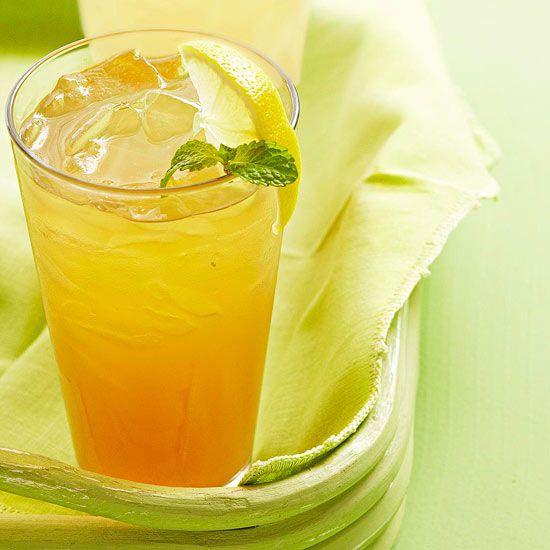 Honeyed Lemonade Tea Punch