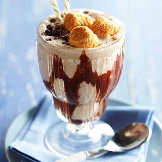 S'more Outrageous Chocolate Milk Shakes